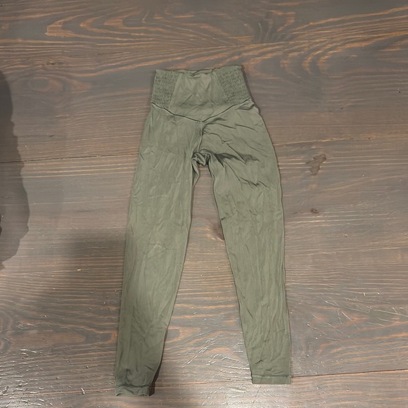 Olive Green aerieLeggings - Picture 1 of 2